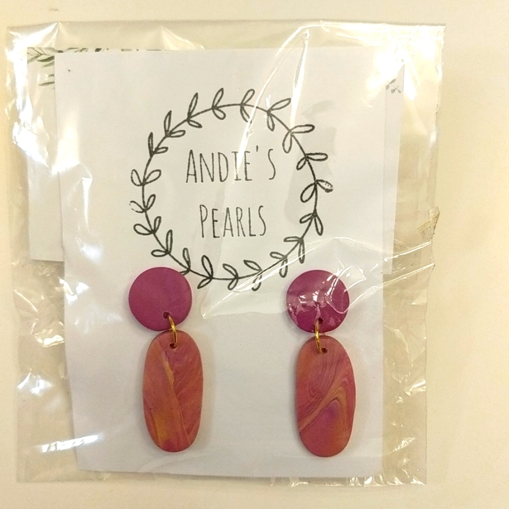 Andie's Pearls handmade pink polymer clay pierced earrings, brand new!